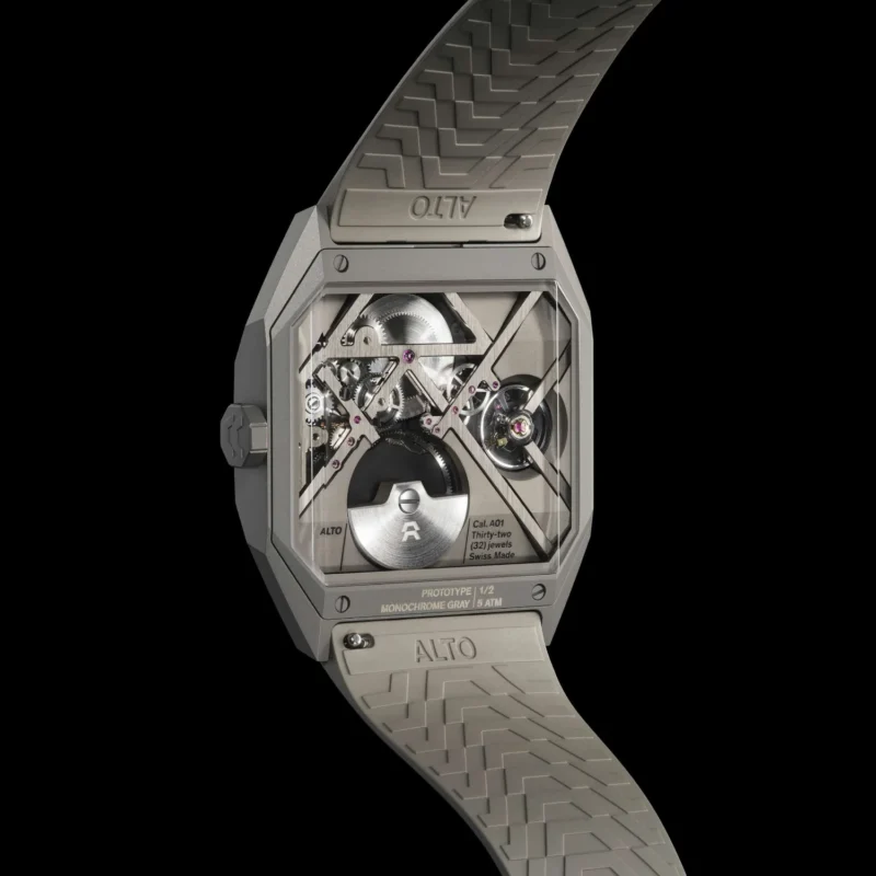 Monochrome grey back side