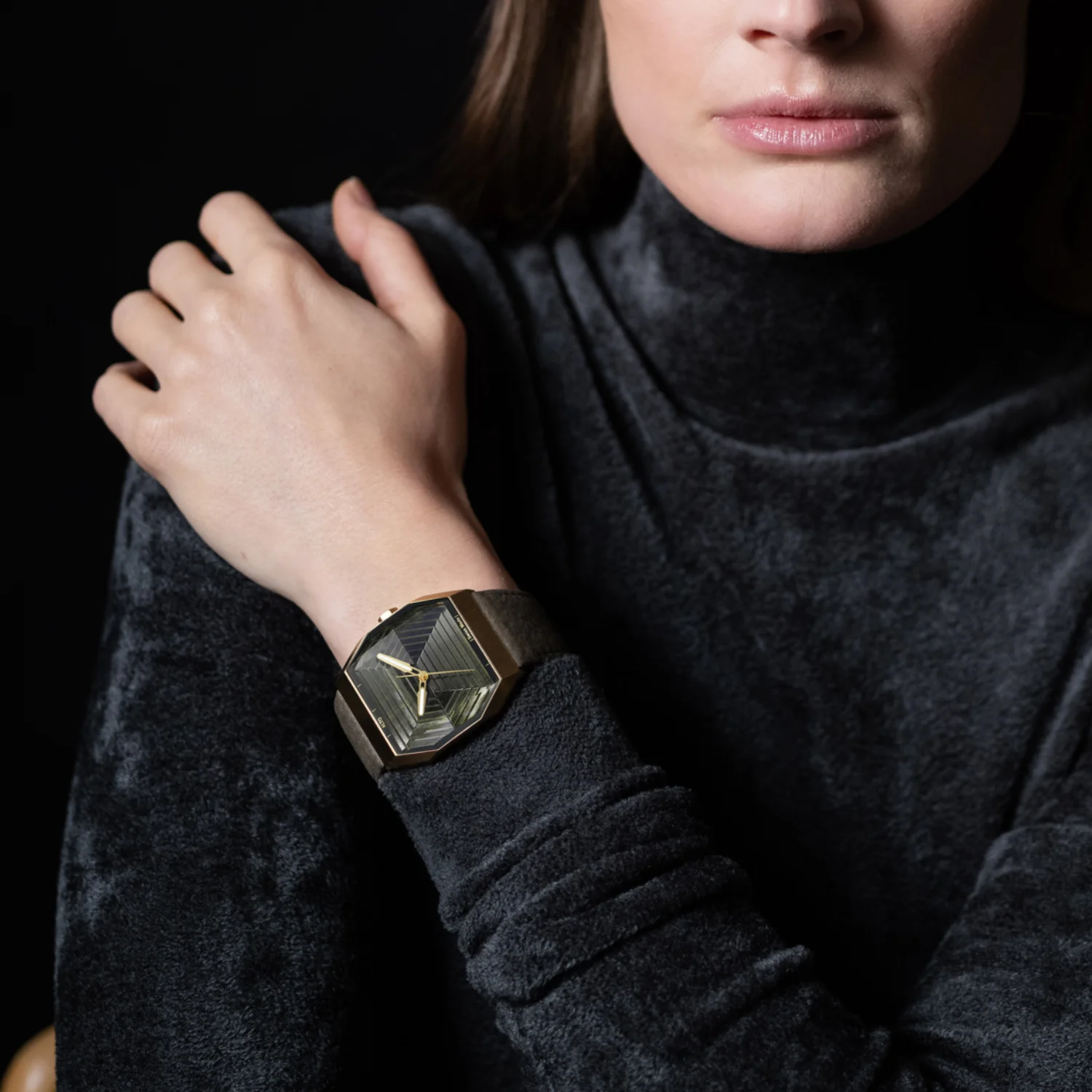 Alto Falcon Eye | VAQT Horology
